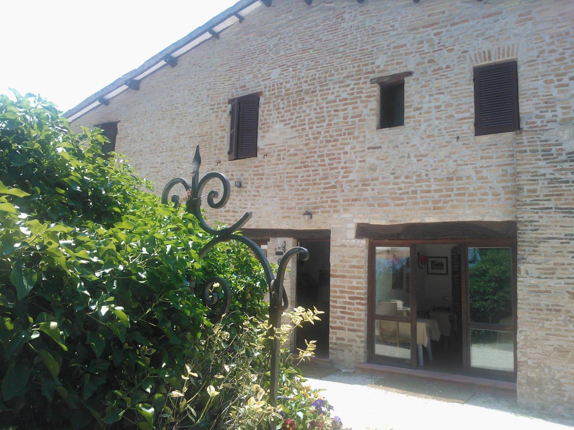 Agriturismo Camiano Piccolo Montefalco Exterior photo